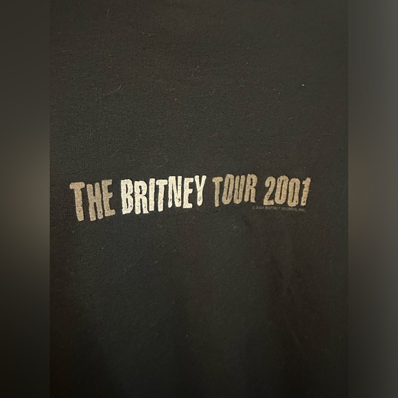 2001 BRITNEY SPEARS TOUR MERCH TEE - Picture 5 of 6